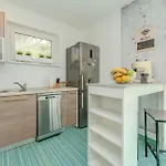 3 Bedroom Beautiful In Zadar