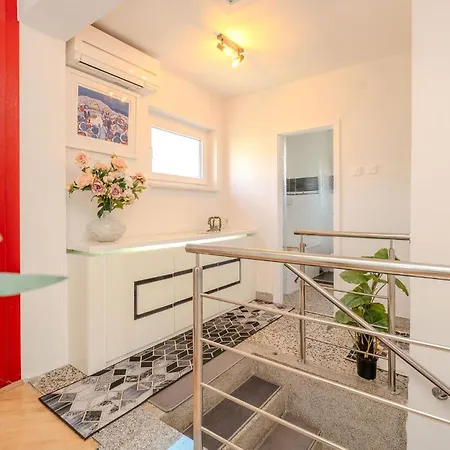 Gorgeous In With Indoor Swimming Pool Holiday home Zadar
