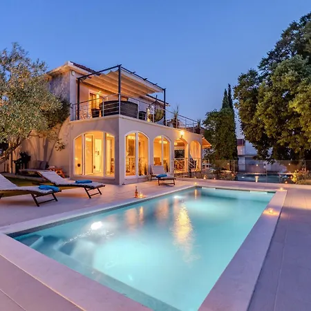 Front In Vakantiehuis