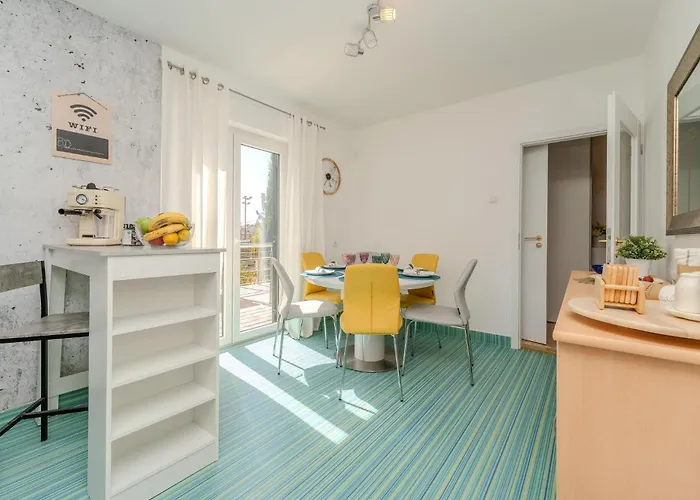 3 Bedroom Beautiful In 度假居 *