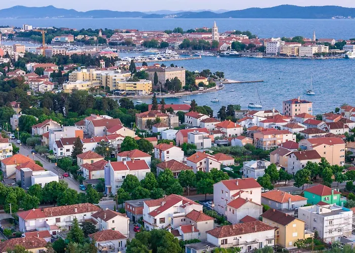 3 Bedroom Beautiful In 度假居 *