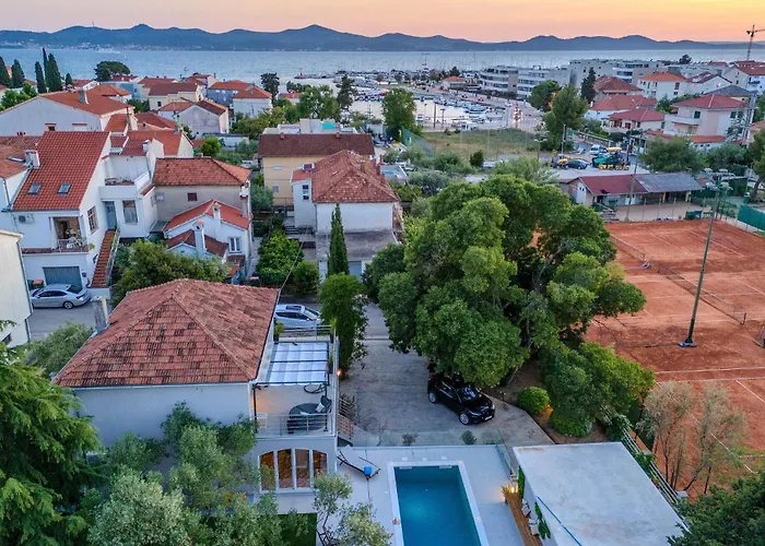 度假居 3 Bedroom Beautiful In *